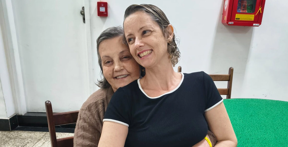 Renata e a mãe Elisa 