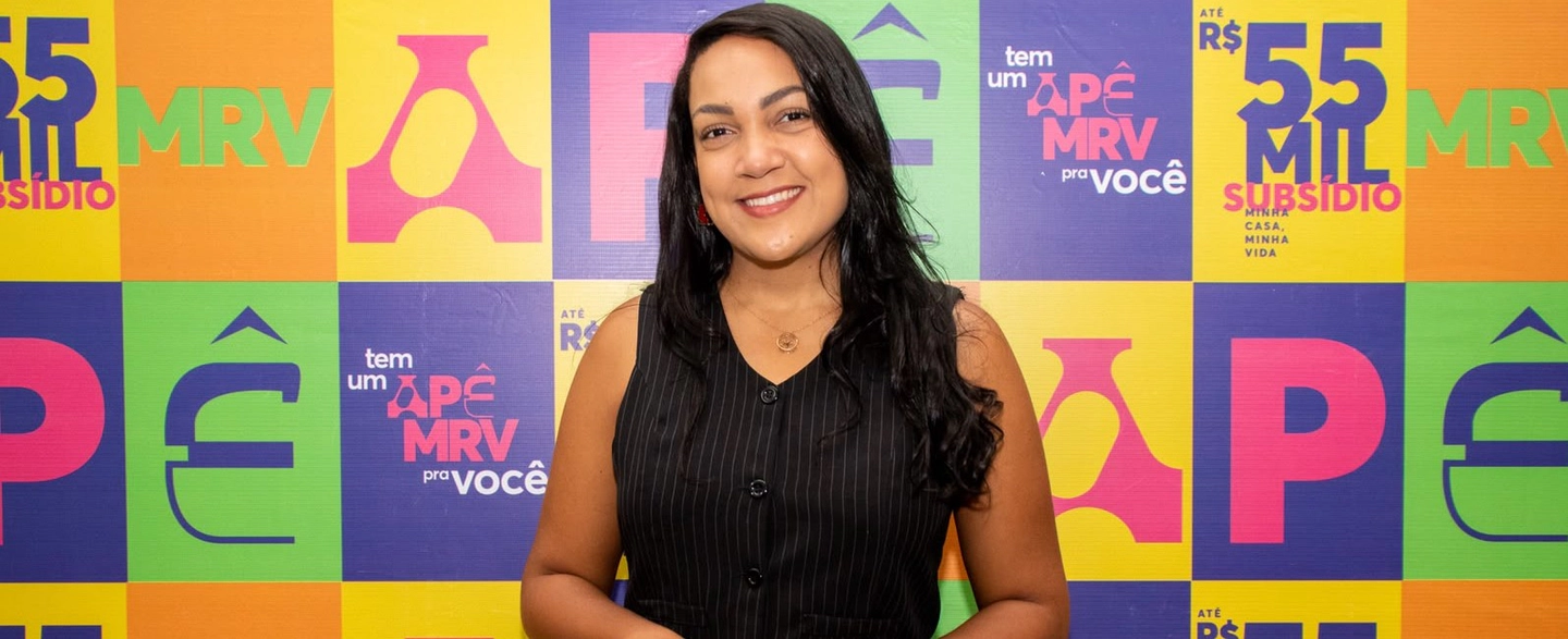  Aline Oliveira, corretora mrv